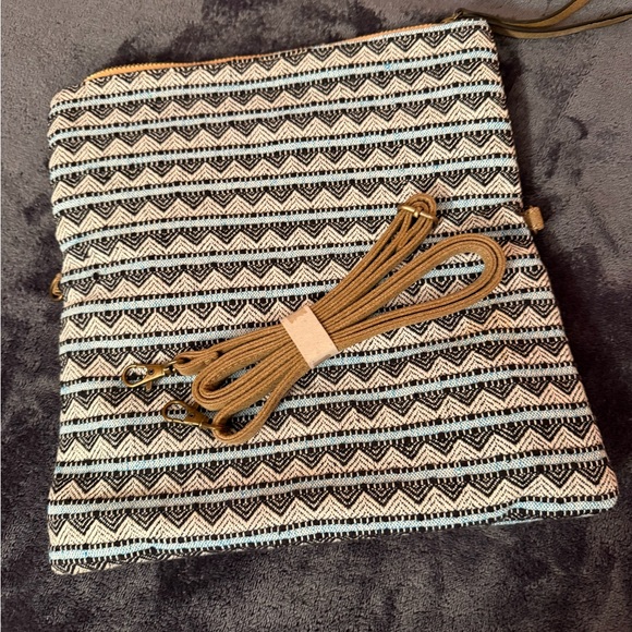 Patterned Clutch Bag - Picture 6 of 6